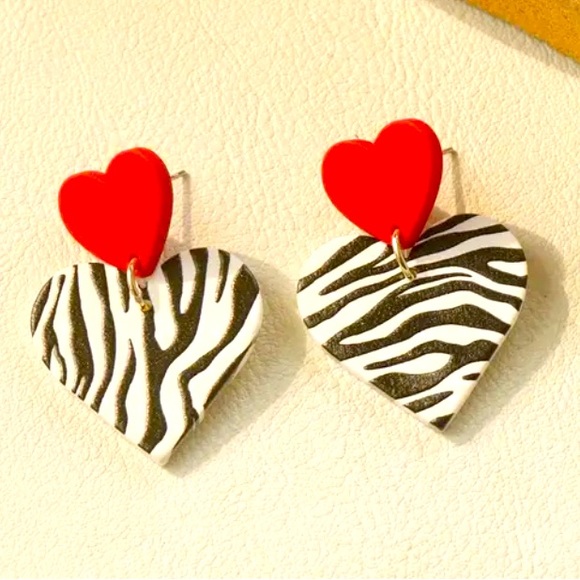 Double Heart Zebra Print Acrylic Earrings - Picture 2 of 3